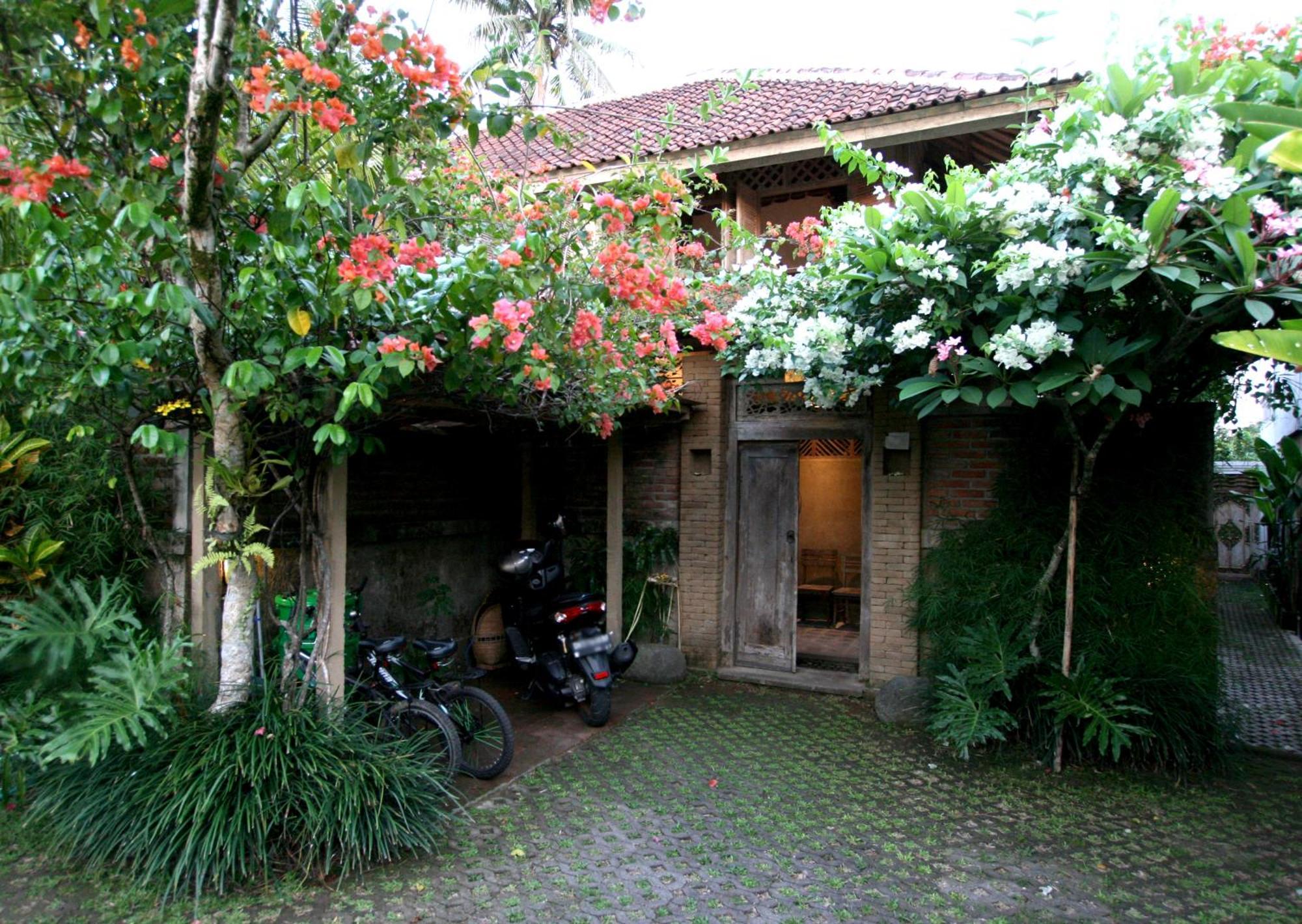 Artist Eco Villa In Ubud Exteriör bild